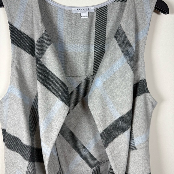 Favlux Long Wool Blend Gray Blue Plaid Cardigan Sweater Vest Size Large - Picture 3 of 14